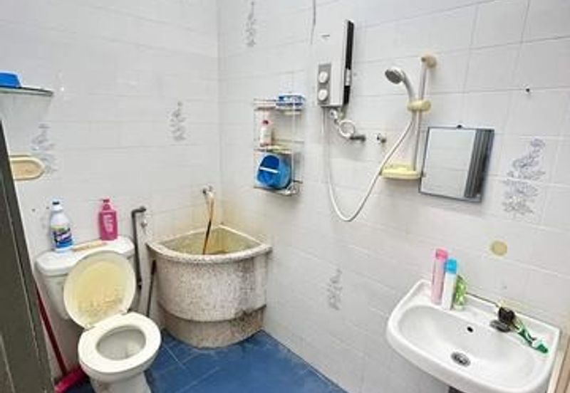 Full Loan Cash Back Intermediate Corner 28x60 Bercham Anjung Pakatan Jaya Ipoh Garden East