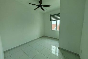 Cheap Gate Guard FREEHOLD Pine Park Bandar Baru Sri Klebang 22x75 Chemor Chepor Meru Ria