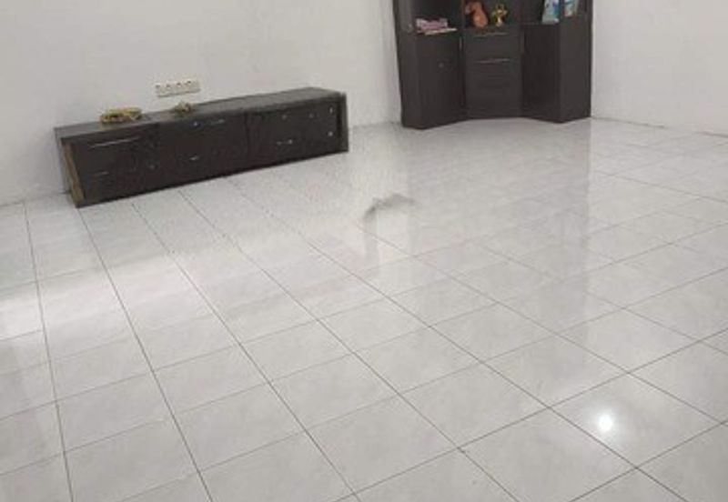 Good Condition Bercham Taman Mujur Anjung Tambun Bandar Baru Putra Pakatan Jaya