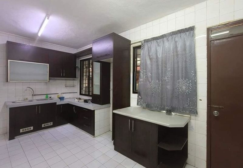 Good Condition Bercham Taman Mujur Anjung Tambun Bandar Baru Putra Pakatan Jaya