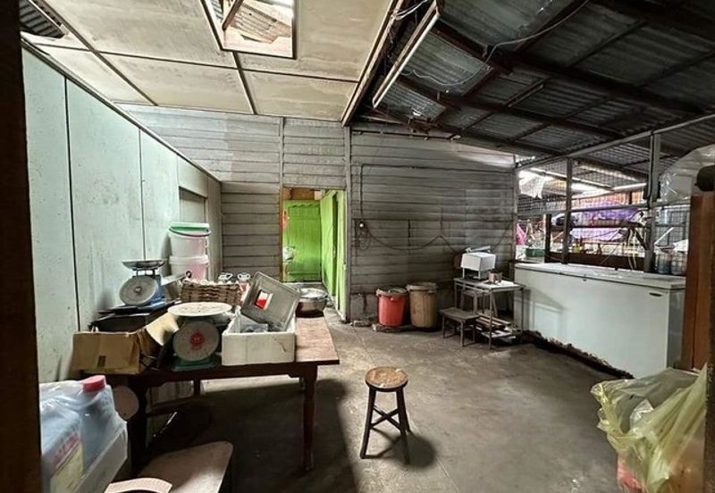 5 Room Buntong Bungalow Single Storey Silibin Jaya Keledang Guntong Menglembu Falim