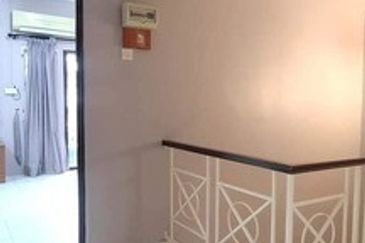 Fully Furnish 20x75 Move In Condition Gunung Rapat Song Choon Botani Strawberry Park Wira Jaya 