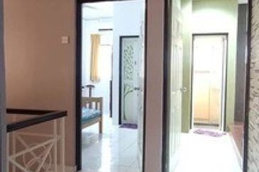 Fully Furnish 20x75 Move In Condition Gunung Rapat Song Choon Botani Strawberry Park Wira Jaya 
