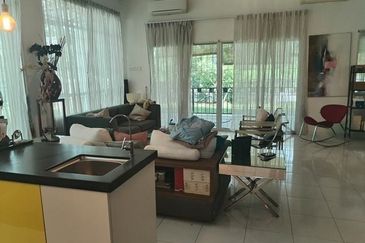 Int.corner Gate Guard 34x80 Big Size Double Storey Renovated Lahat Mines Mosey Hill Menglembu