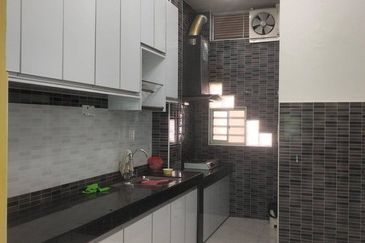 Move In Condition Renovated Gate Guard Lahat Mines Falim Ipoh Town Clearwater Lake Hillpark