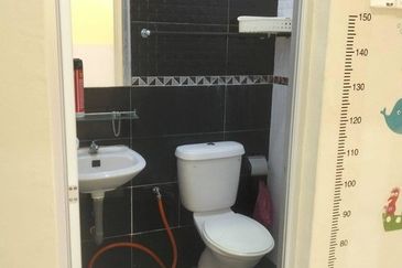 Move In Condition Renovated Gate Guard Lahat Mines Falim Ipoh Town Clearwater Lake Hillpark