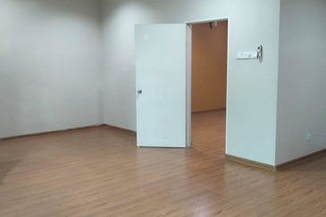 Move In Condition Renovated Gate Guard Lahat Mines Falim Ipoh Town Clearwater Lake Hillpark