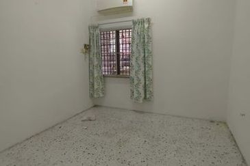 Super Cheap 22x75 Lahat Badri Shah Baru Seri Wang Pengkalan Menglembu Station 18