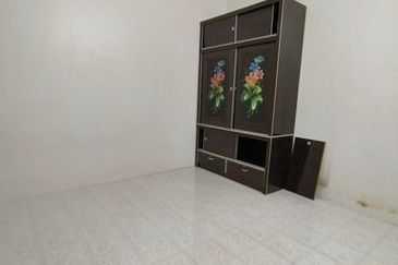 Super Cheap 22x75 Lahat Badri Shah Baru Seri Wang Pengkalan Menglembu Station 18