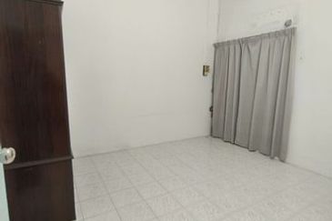 Super Cheap 22x75 Lahat Badri Shah Baru Seri Wang Pengkalan Menglembu Station 18