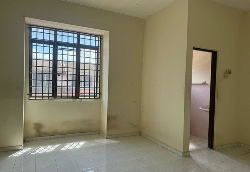 Cheap Sale Full Loan Buntong Taman Keledang Emas Silibin First Garden Rishah