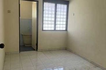 Cheap Sale Full Loan Buntong Taman Keledang Emas Silibin First Garden Rishah