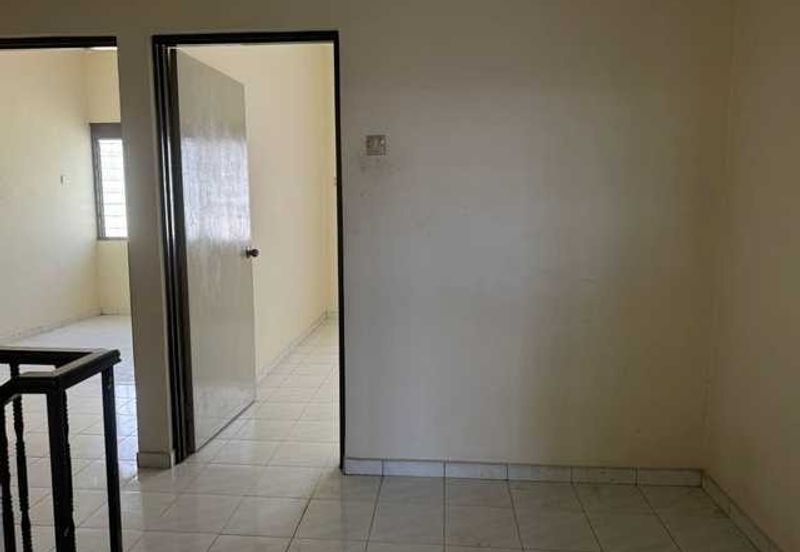 Cheap Sale Full Loan Buntong Taman Keledang Emas Silibin First Garden Rishah