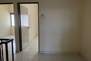 Cheap Sale Full Loan Buntong Taman Keledang Emas Silibin First Garden Rishah