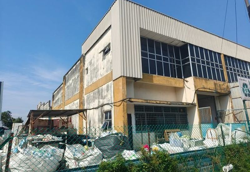 Below Mv 1.5 Storey Semi D Menglembu I Park Lahat Silibin Pengkalan