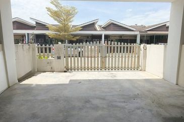 Brand New Never Stay B4 Lahat Sri Wang Badri Mosey Hill Pengkalan Menglembu Baru Mines