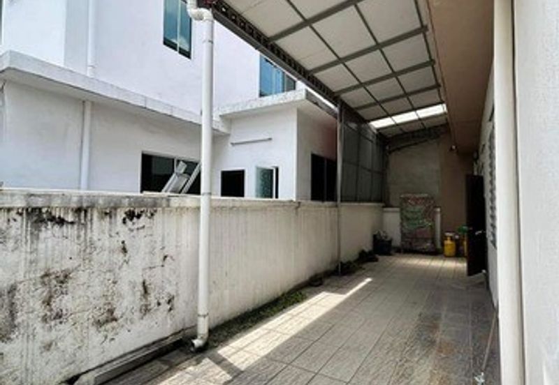 FREEHOLD Partly Furnish Semi D Gate Guard Tasek Square Klebang Meru Tasek Chepor Chemor