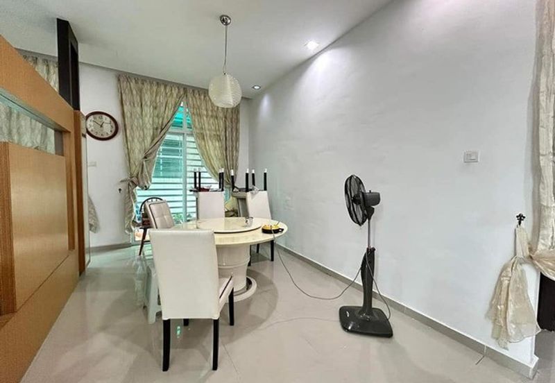 FREEHOLD Partly Furnish Semi D Gate Guard Tasek Square Klebang Meru Tasek Chepor Chemor