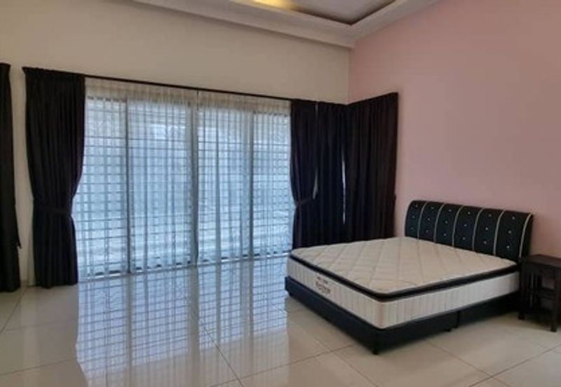 FREEHOLD Gated Guarded High End  Semi D Botani Seri Teratai Pulai Height Gunung Rapat
