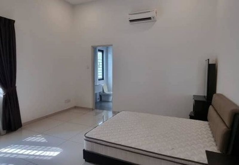 FREEHOLD Gated Guarded High End  Semi D Botani Seri Teratai Pulai Height Gunung Rapat