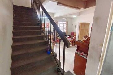 Cheap Sale 4 Room 22x50 Full Loan Menglembu Sepakat Arkid Rasi Jaya Adril Lahat