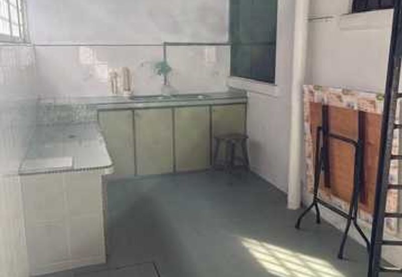 Walk to Food Court Falim Taman Mas Buntong Silibin Rishah Keledang Emas Jelapang Menglembu