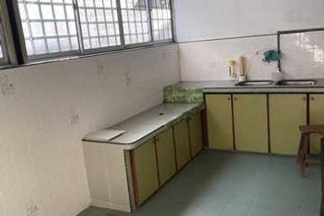 Walk to Food Court Falim Taman Mas Buntong Silibin Rishah Keledang Emas Jelapang Menglembu