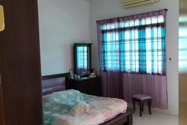 Fully Renovated Double Storey Falim Taman Mas Buntong Silibin Rishah Keledang Emas Jelapang Menglembu
