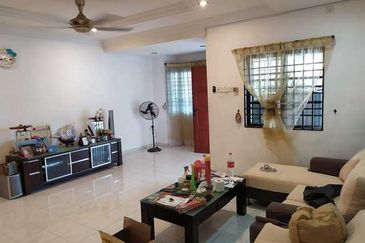 Fully Renovated Double Storey Falim Taman Mas Buntong Silibin Rishah Keledang Emas Jelapang Menglembu