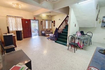 Easy Parking Open Facing Tasek Taman Bertuah Klebang Selatan Jaya Damai Bayu