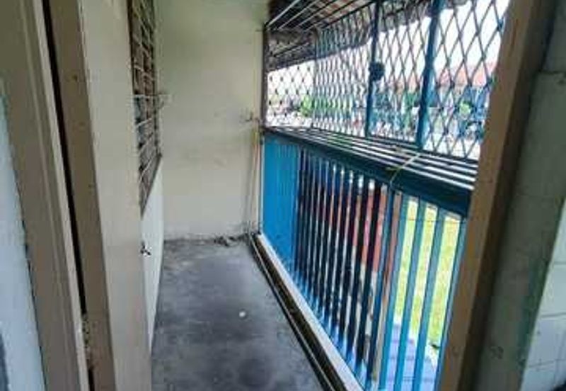 Not Low Cost 1st Floor Bercham Flat Ipoh Garden East Pakatan Jaya Ipoh Garden East