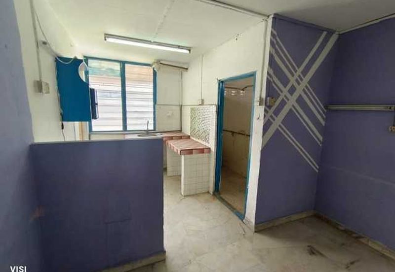 Not Low Cost 1st Floor Bercham Flat Ipoh Garden East Pakatan Jaya Ipoh Garden East