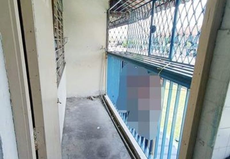 Not Low Cost 1st Floor Bercham Flat Ipoh Garden East Pakatan Jaya Ipoh Garden East