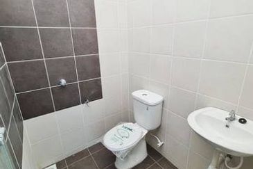 Big Corner 3208sf Gate Guard Tasek Avenue Klebang Jalan Kuala Kangsar KK Road Bercham