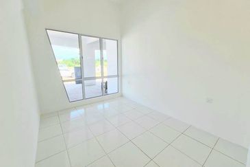 Big Corner 3208sf Gate Guard Tasek Avenue Klebang Jalan Kuala Kangsar KK Road Bercham