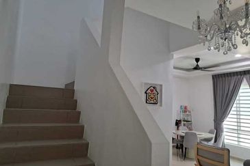 Reno 100k+ Gate Guard Bandar Sri Klebang Pine Park Strand Chemor Chepor Meru Perdana