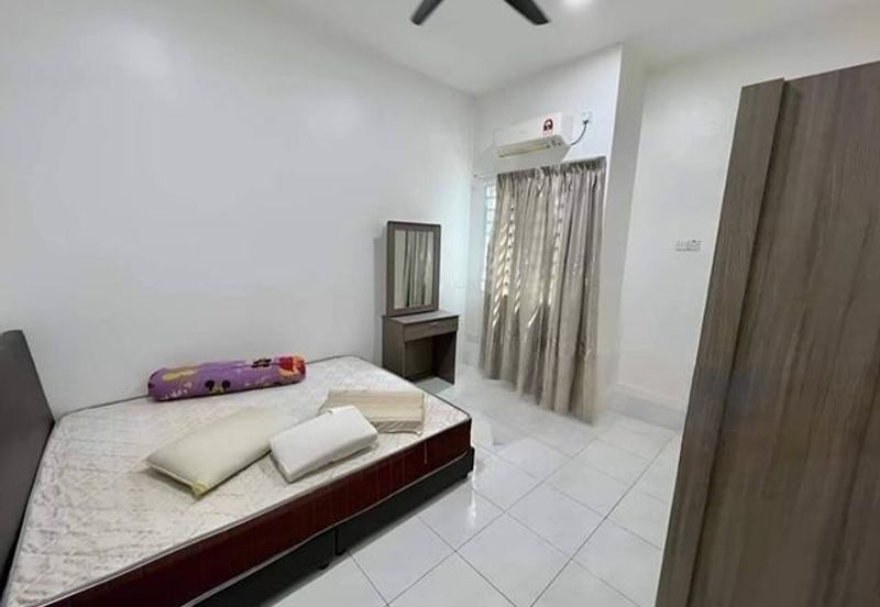 FREEHOLD Fully Furnish Move In Condition Anjung Bercham Utama Pakatan Jaya Bandar Baru Putra