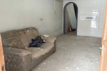 100% Full Loan 4 Room Falim Taman Mas Ipoh Town Buntong Silibin Menglembu Kledang Emas