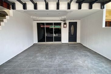 Modern Renovated Lahat Baru Badri Shah Menglembu Sri Wang Falim