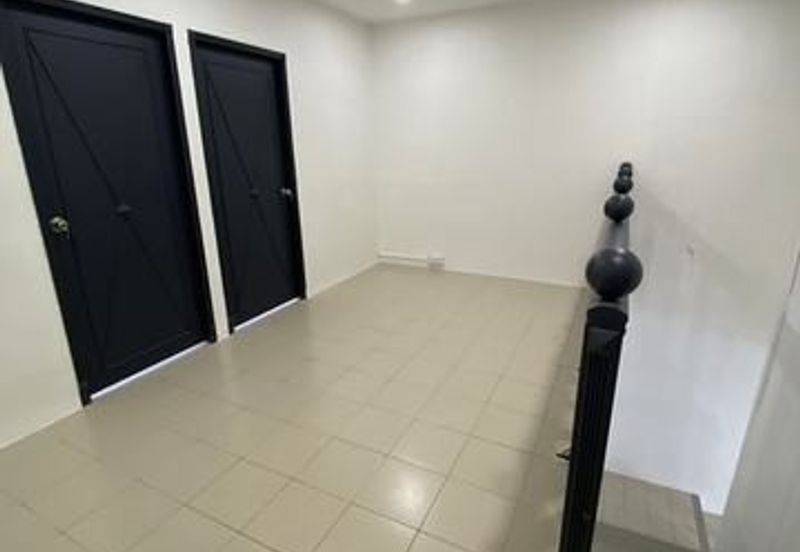 Modern Renovated Lahat Baru Badri Shah Menglembu Sri Wang Falim