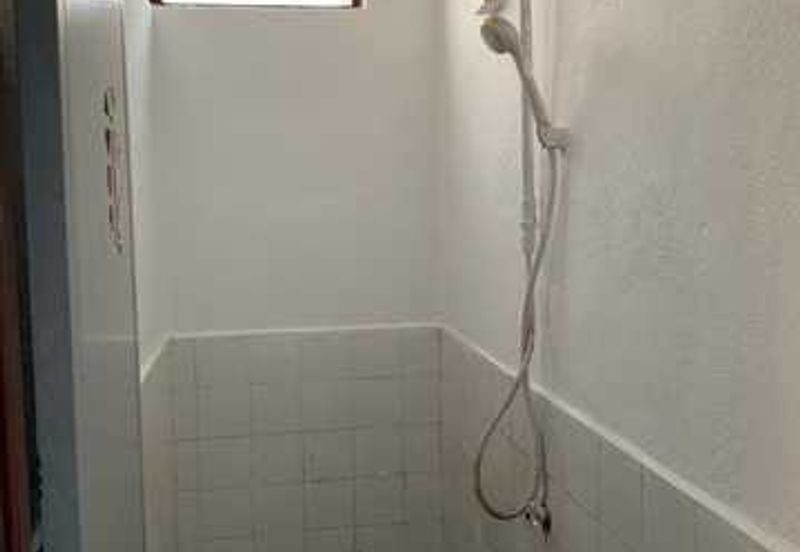 Easy Parking Field Facing Klebang Restu Chemor Chepor Meru Tasek Ria Medan Indah