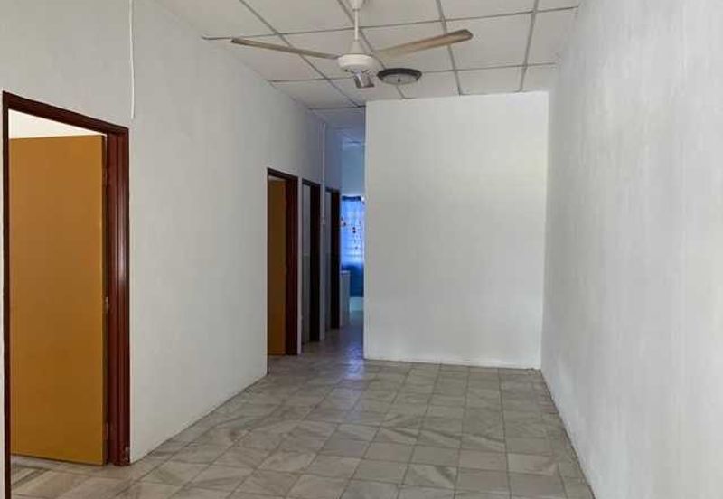 Easy Parking Field Facing Klebang Restu Chemor Chepor Meru Tasek Ria Medan Indah