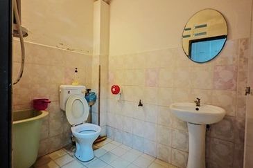 Move In Condition Full Loan First Garden Buluh Emas Buntong Silibin Ria Pertama