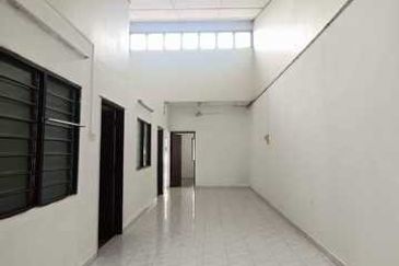 100% Full Loan 20x75 Buntong Taman Rishah Single Storey Silibin Ipoh Town