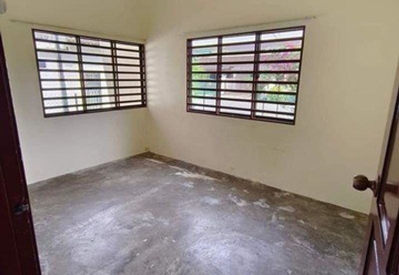 Corner Hot Area Silibin Rishah Single Storey Kledang Emas Buntong Ipoh Town First Garden