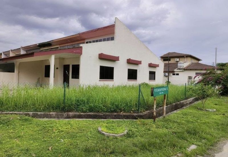 Corner Hot Area Silibin Rishah Single Storey Kledang Emas Buntong Ipoh Town First Garden