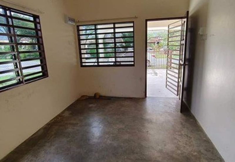 Corner Hot Area Silibin Rishah Single Storey Kledang Emas Buntong Ipoh Town First Garden