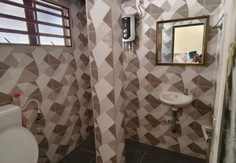 Corner Hot Area Silibin Rishah Single Storey Kledang Emas Buntong Ipoh Town First Garden