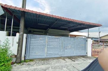 Easy Parking Full Loan Silibin Sri Wan Rishah Falim Mas Guntong Merdeka Lim Garden