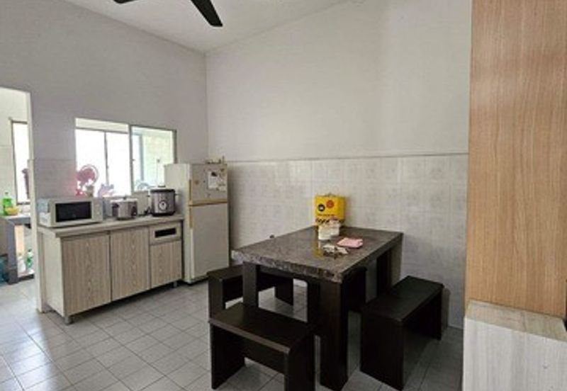 FREEHOLD Big Good Condition Anjung Bercham Megah Tasek Pakatan Jaya Mujur Mewah Dermawan